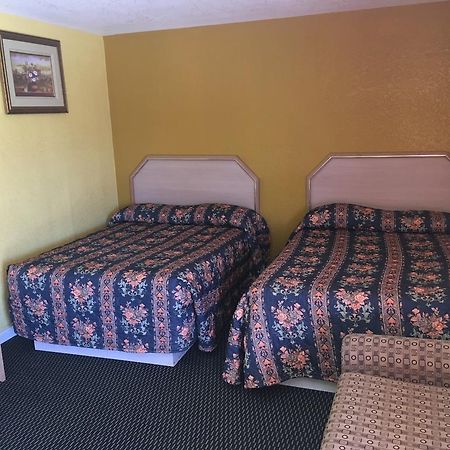 Blue Star Inn Odessa Bagian luar foto